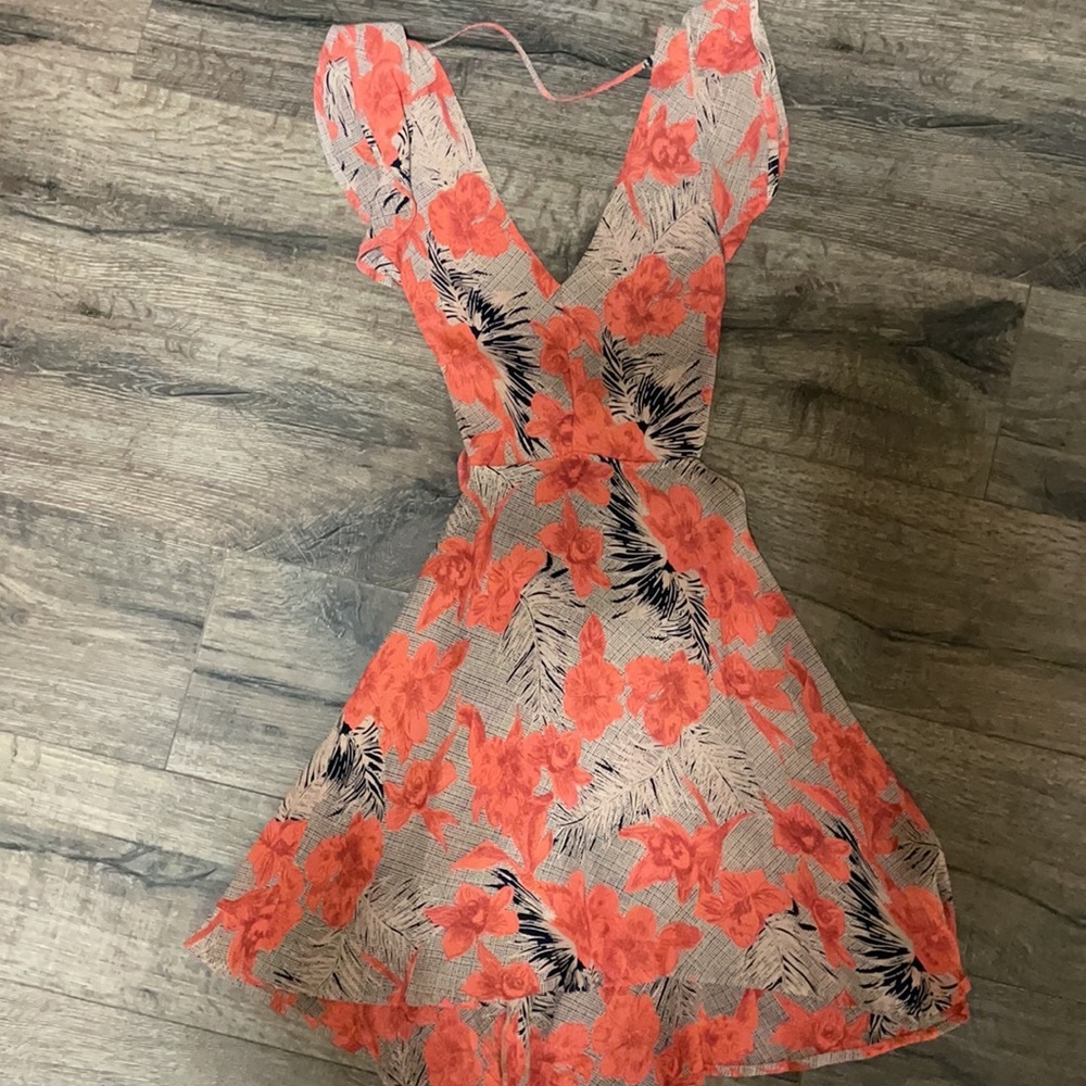 SOLD For love & Lemons 🍋 💞 Floral Mini Dress XS - Picture 5 of 11